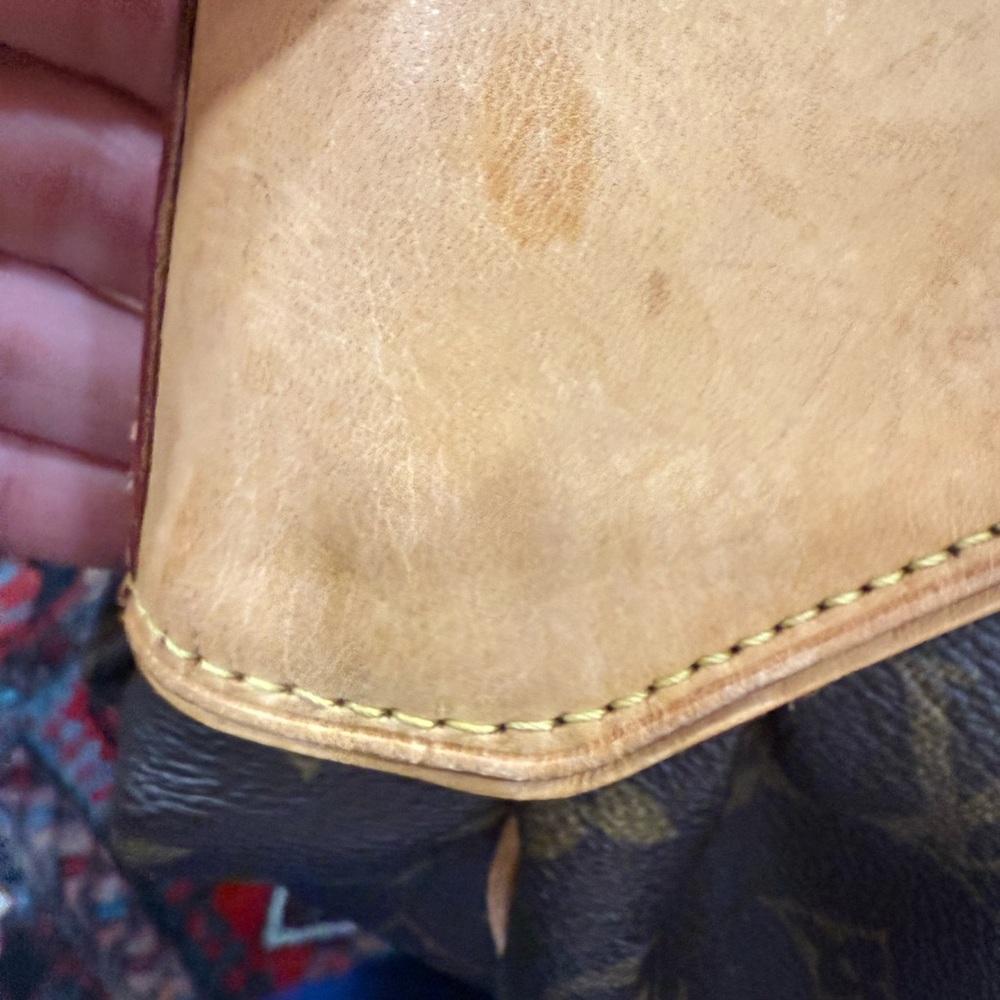 ❌SOLD❌Louis Vuitton Monogram Boétie GM Vintage Satchel • 2009 • Clean Interior - Picture 7 of 17